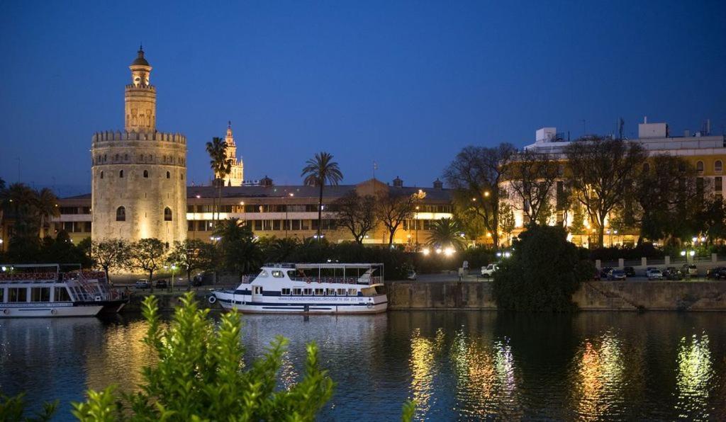 Epicenter II Nuevo Y Lujoso Apto Parking Gratis Perfecta Ubicacion Sevilla Exteriér fotografie